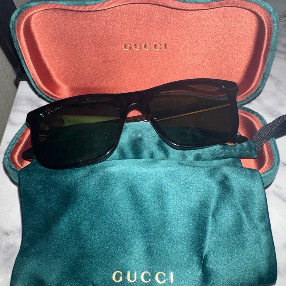 Gucci sunglasses